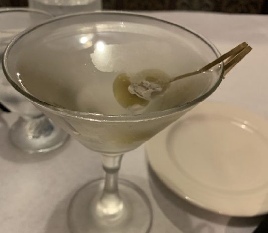 martinicropped Drinking on Whole30